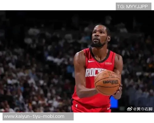 火箭队即将迎来六连客杜兰特训练专注申京展现微笑备战掘金与湖人