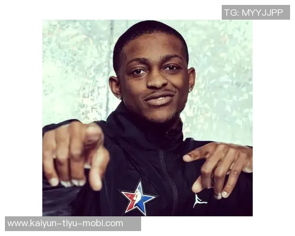 福克斯:今晚球队在胜利中展现成长与成熟的表现 福克斯:今晚球队在胜利中展现成长与成熟的表现