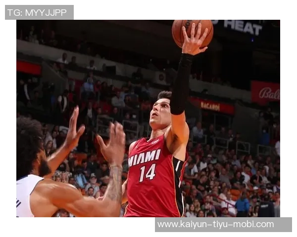 阿德巴约表现平平中途伤退11投仅4中贡献13分9篮板3助攻